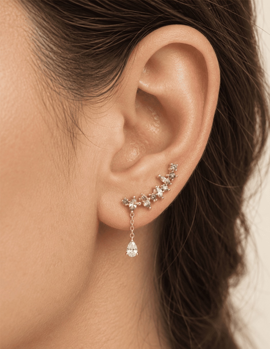 Aretes cortos con acabado baño de oro 14 K zirconia 3