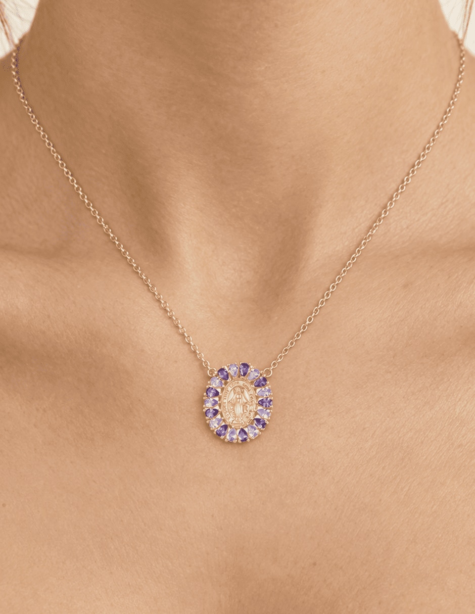 Collar ovalado con acabado baño de oro 14 K 4