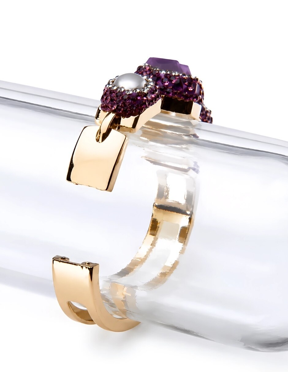 Brazalete con piedra natural Violeta acabado baño de oro 2