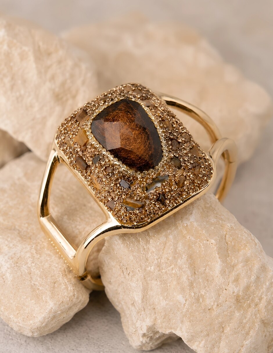 Brazalete con piedra natural Ambar acabado baño de oro 8