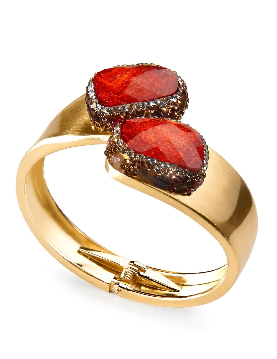 Brazalete con piedra natural Carmiín acabado baño de oro 4