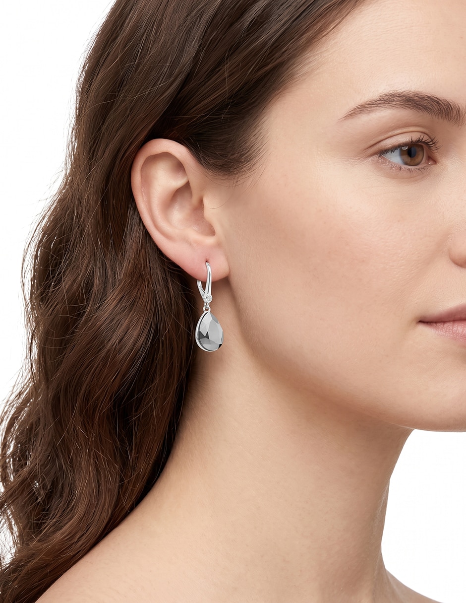 Aretes cortos mallandra con acabado liso 3