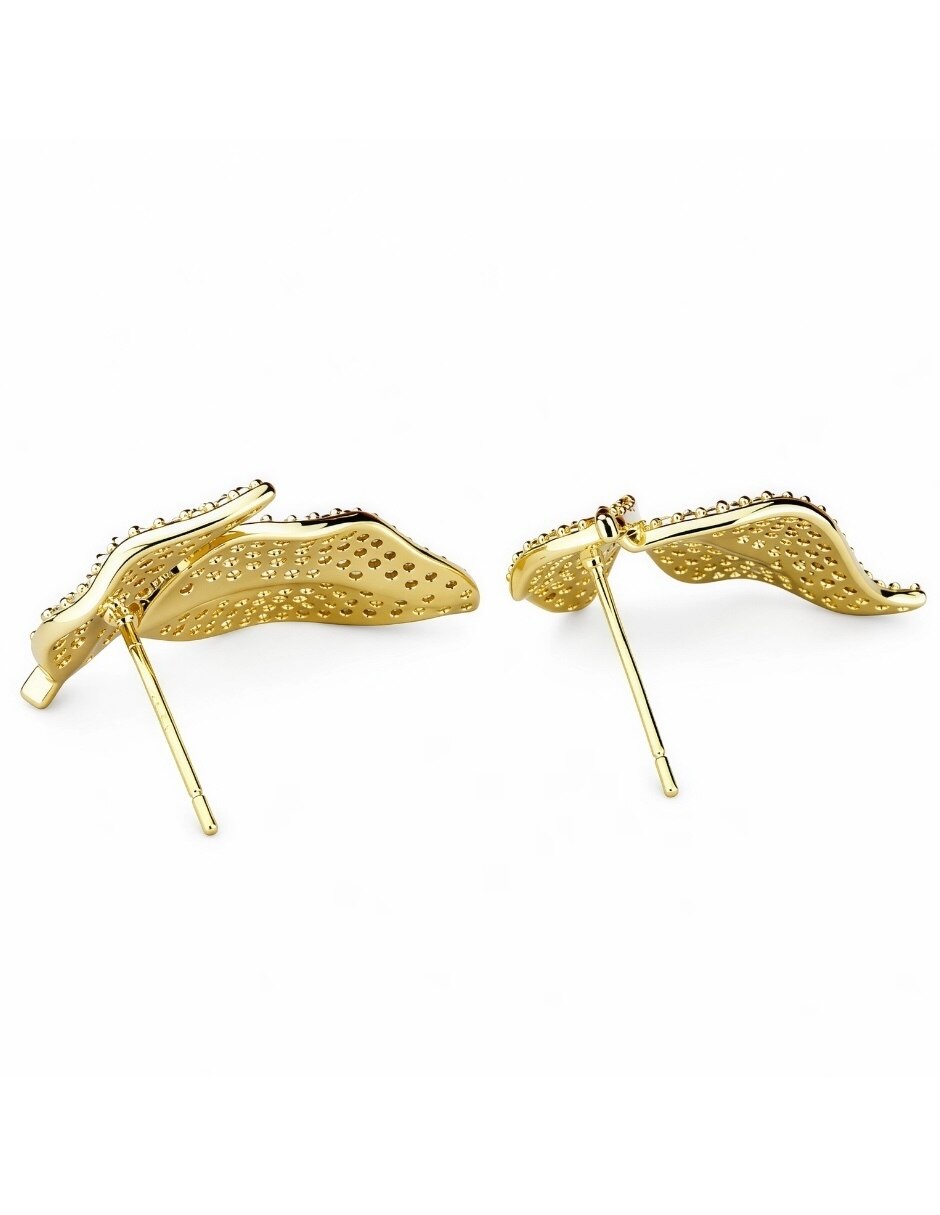 Broqueles sylva golden con acabado baño de oro zirconia 2