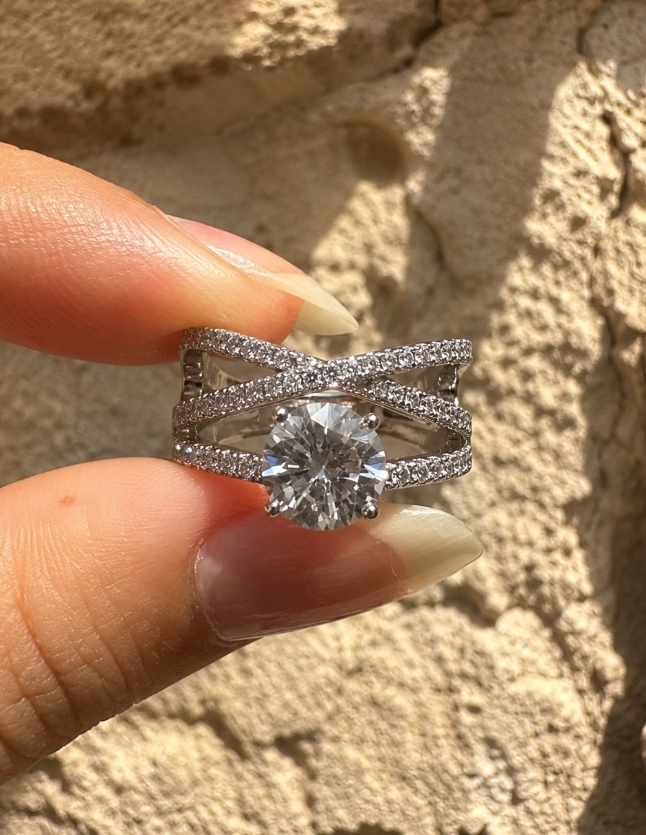 Anillo con gema veyra zirconia 7