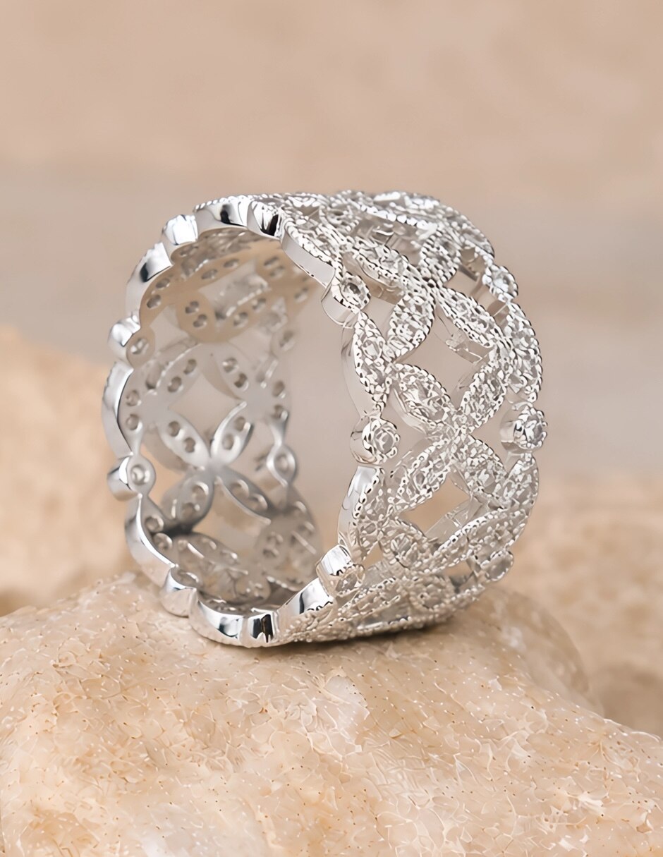 Anillo de (si aplica) No aplica Liora No aplica Sin kilataje de Aleación de metal Zirconia Baño de rodio 5
