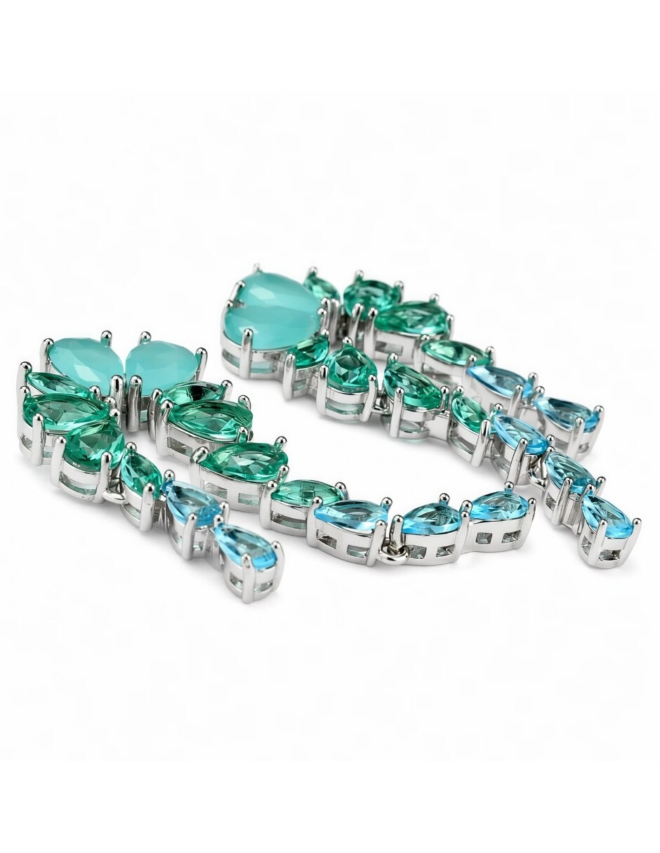 Broqueles de (si aplica) No aplica Cascadia de Aleación metálica Sin kilataje con acabado Baño de rodio Swarovski 2