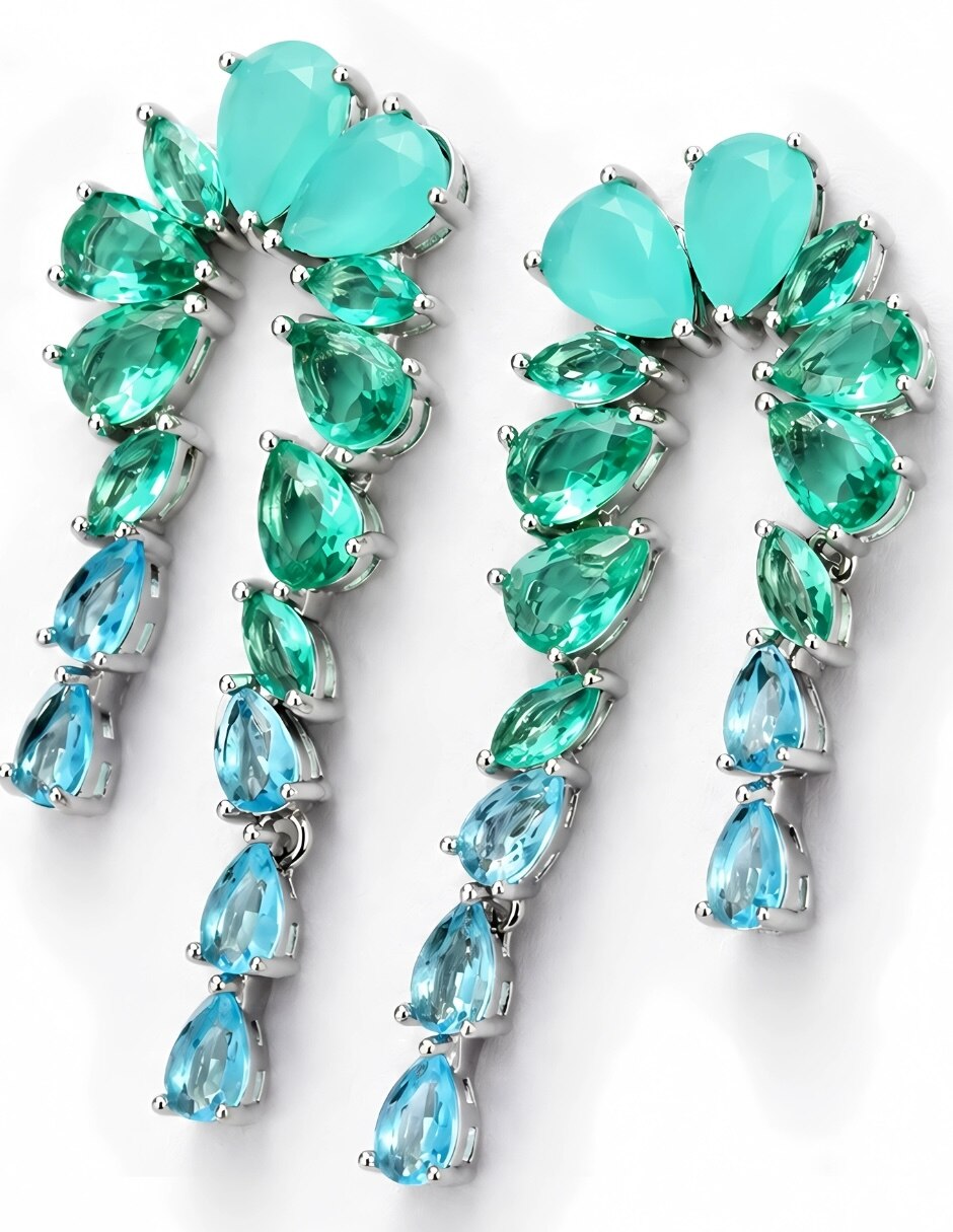 Broqueles de (si aplica) No aplica Cascadia de Aleación metálica Sin kilataje con acabado Baño de rodio Swarovski 3